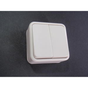 ΕΠΙΤΟΙΧΟΣ ΔΙΑΚΟΠΤΗΣ ΚΟΜΥΤΑΤΕΡ ΛΕΥΚΟ ΣΕΙΡΑ “MINI” διακοπτικό υλικό