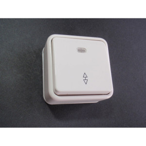 ΕΠΙΤΟΙΧΟ ΜΠΟΥΤΟΝ ΦΩΤΙΣΜΟΥ ΜΕ ΛΑΜΠΑΚΙ 220V ΛΕΥΚΟ ΣΕΙΡΑ “MINI” διακοπτικό υλικό